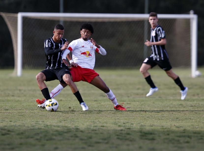 Sub-20 em ação no Estadual